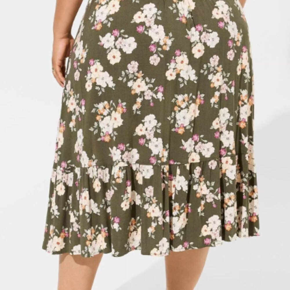 Torrid Floral Midi Skirt 3X Green Boho Cottagecore Tiered Tea Length Skirt Plus - Picture 3 of 7